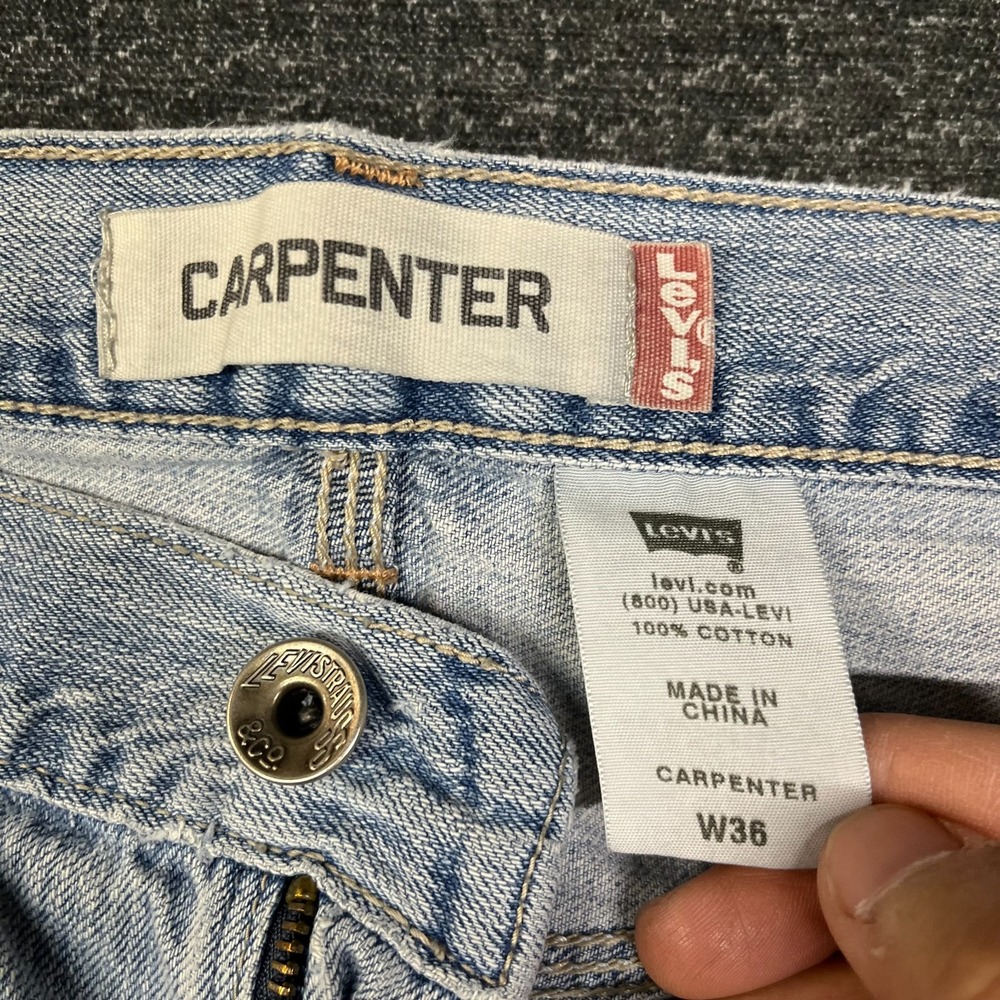 Vintage Levi's Carpenter Denim Shorts Men's Light Wash Pockets Workwear - W36 - Picture 12 of 16
